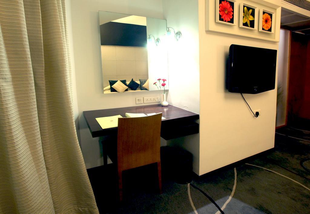 Peninsula Grand Hotell Mumbai Exteriör bild