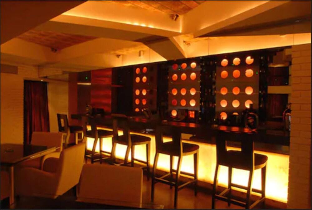 Peninsula Grand Hotell Mumbai Exteriör bild