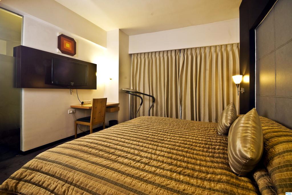Peninsula Grand Hotell Mumbai Exteriör bild