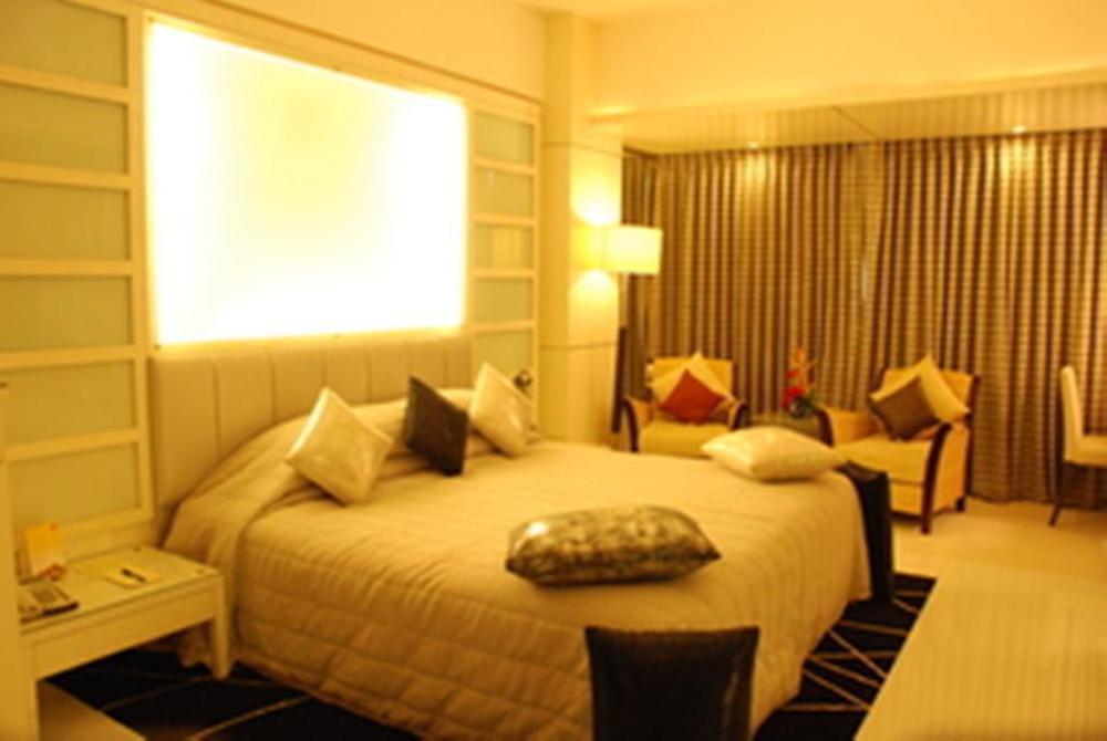Peninsula Grand Hotell Mumbai Rum bild